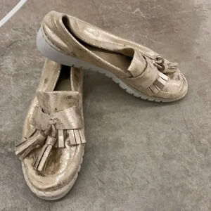 Vanessa  Wu slide on metallic shoes